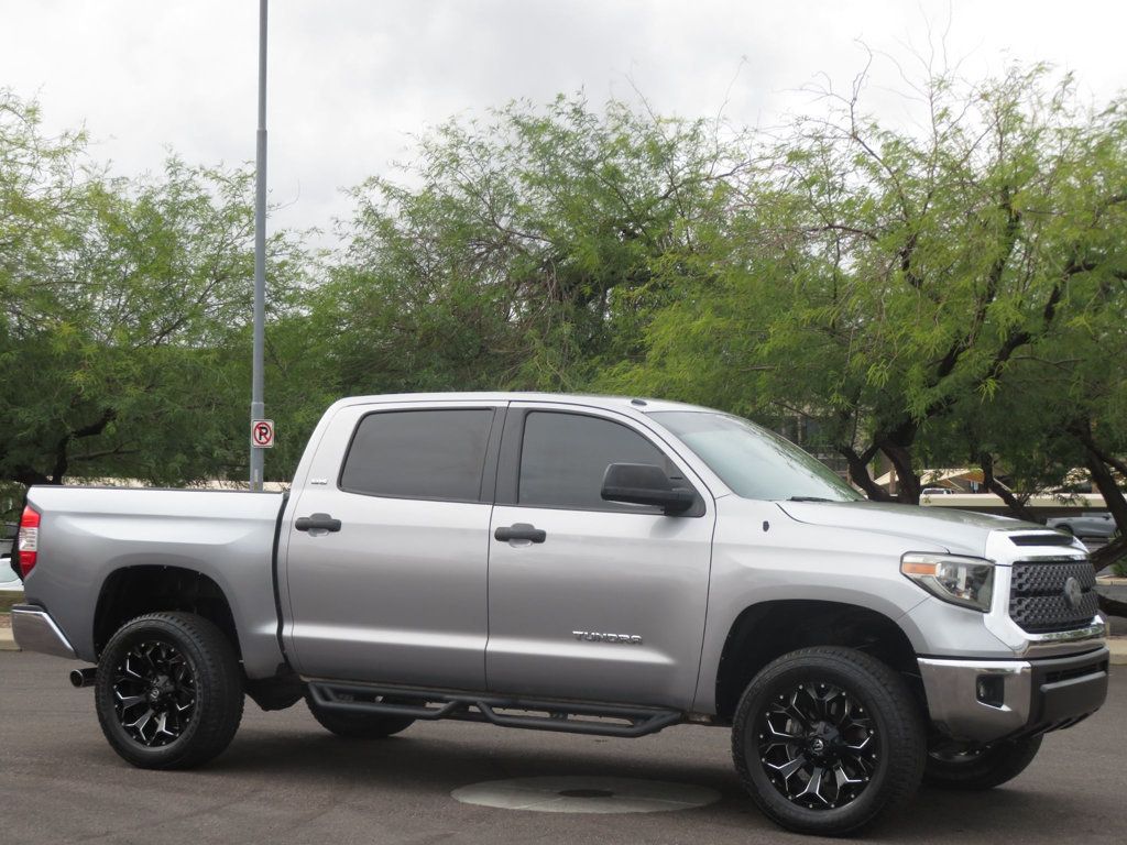 2018 Toyota Tundra CREWMAX 4X4 5.7 TOYOTA TUNDRA SR5 EXTRA CLEAN 3OWNER  - 22951841 - 3