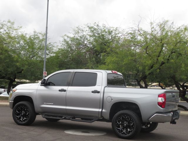 2018 Toyota Tundra CREWMAX 4X4 5.7 TOYOTA TUNDRA SR5 EXTRA CLEAN 3OWNER  - 22951841 - 4