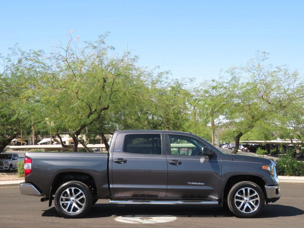 2018 Toyota Tundra CREWMAX TUNDRA SR5 EXTRA CLEAN SOUTHWEST TRUCK ONLY126K MILES  - 22615874 - 2