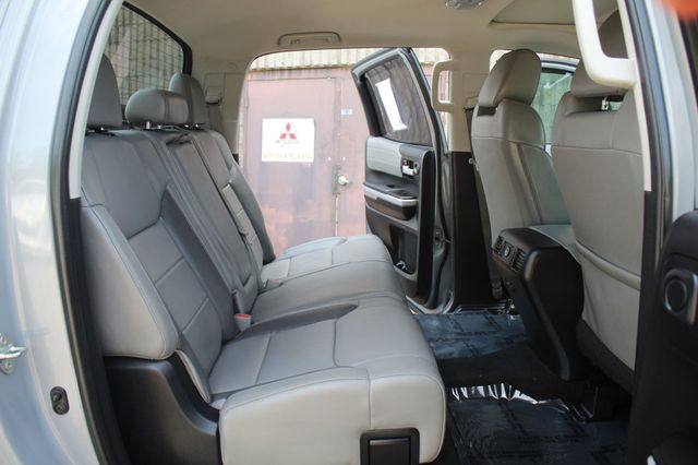 2018 Toyota Tundra LIMITED PREMIUM NAVIGATION, LEATHER, MOONROOF,NEW TIRES  - 22875912 - 9