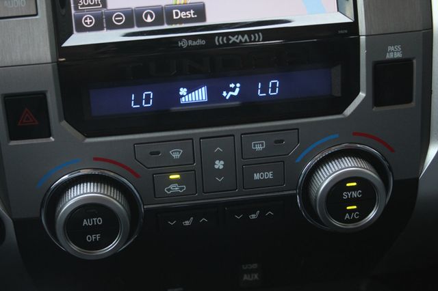 2018 Toyota Tundra LIMITED PREMIUM NAVIGATION, LEATHER, MOONROOF,NEW TIRES  - 22875912 - 14