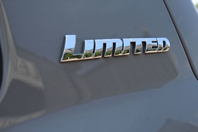 2018 Toyota Tundra LIMITED PREMIUM NAVIGATION, LEATHER, MOONROOF,NEW TIRES  - 22875912 - 18