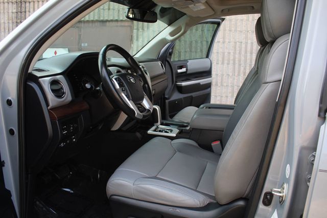 2018 Toyota Tundra LIMITED PREMIUM NAVIGATION, LEATHER, MOONROOF,NEW TIRES  - 22875912 - 23
