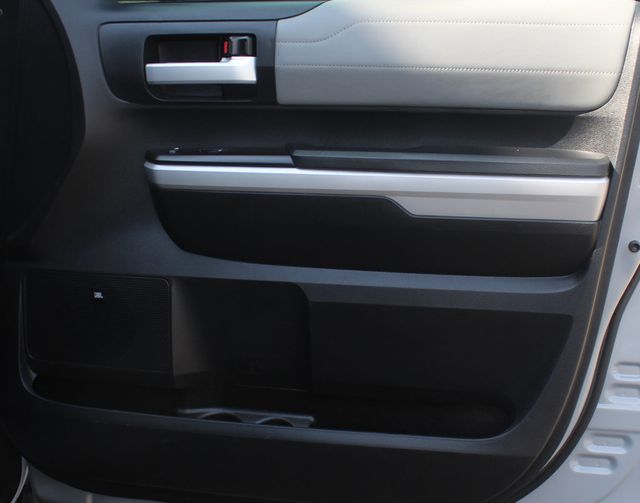 2018 Toyota Tundra LIMITED PREMIUM NAVIGATION, LEATHER, MOONROOF,NEW TIRES  - 22875912 - 5