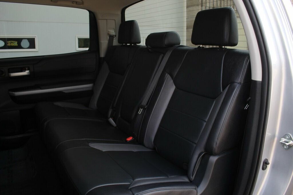 2018 Toyota Tundra Limited CrewMax photo 24