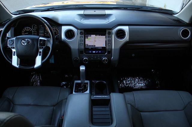 2018 Toyota Tundra ONE OWNER LIMITED PREMIUM W/ TRD OFF ROAD,  - 22940502 - 11