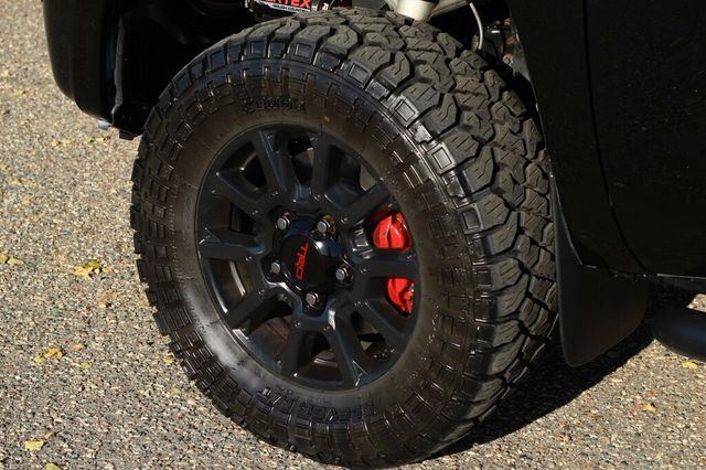 2018 Toyota Tundra ONE OWNER LIMITED PREMIUM W/ TRD OFF ROAD,  - 22940502 - 33