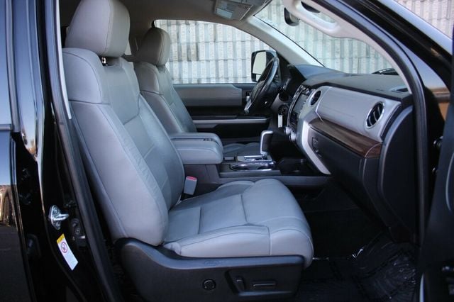 2018 Toyota Tundra ONE OWNER LIMITED PREMIUM W/ TRD OFF ROAD,  - 22940502 - 6