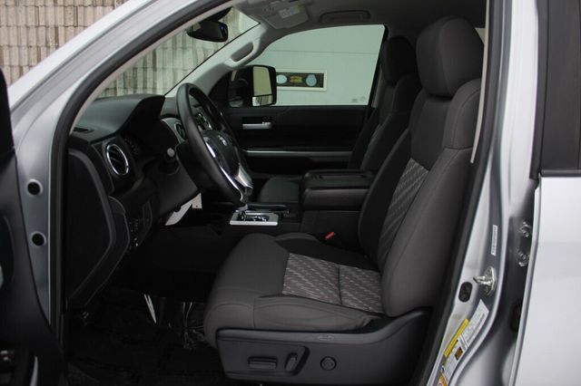 2018 Toyota Tundra ONE OWNER SR5 CREWMAX W/ PREMIUM AUDIO/ NAVIGATION - 22952691 - 21