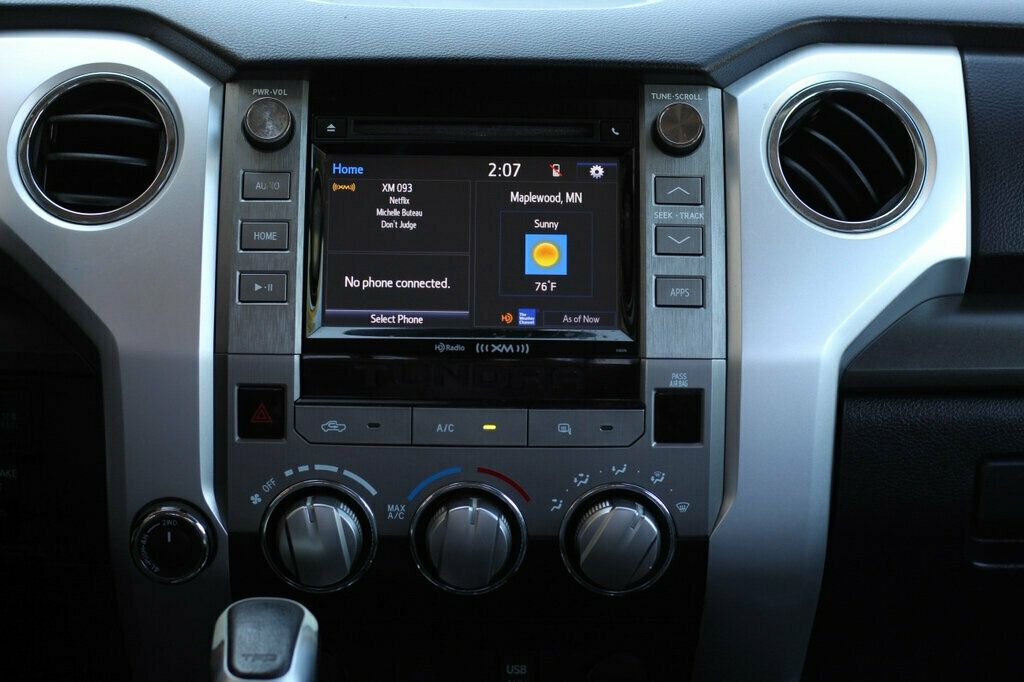 2018 Toyota Tundra SR5 photo 13