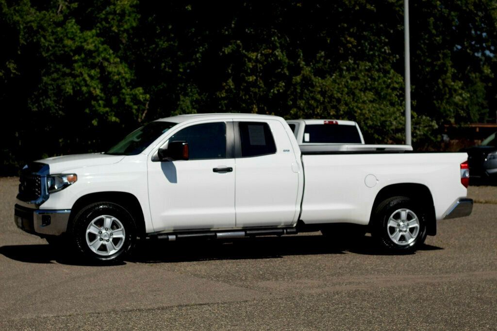 2018 Toyota Tundra SR5 photo 16