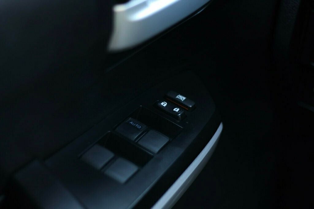 2018 Toyota Tundra SR5 photo 21