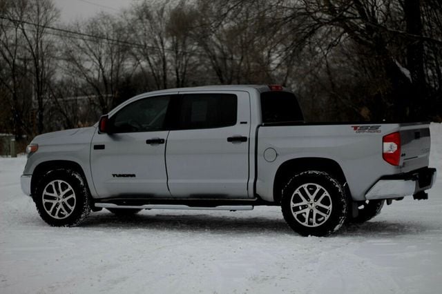 2018 Toyota Tundra ONE OWNER TSS TRIM SR5 CREWMAX W/ PREMIUM AUDIO/ NAVIGATION - 22952691 - 17