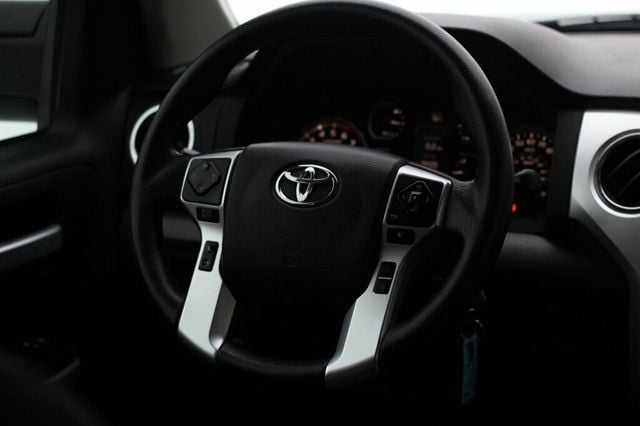 2018 Toyota Tundra ONE OWNER TSS TRIM SR5 CREWMAX W/ PREMIUM AUDIO/ NAVIGATION - 22952691 - 27