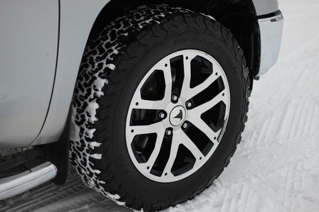 2018 Toyota Tundra ONE OWNER TSS TRIM SR5 CREWMAX W/ PREMIUM AUDIO/ NAVIGATION - 22952691 - 31