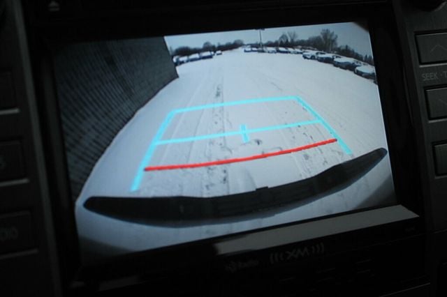 2018 Toyota Tundra ONE OWNER TSS TRIM SR5 CREWMAX W/ PREMIUM AUDIO/ NAVIGATION - 22952691 - 32