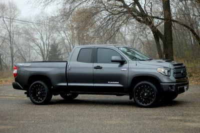 2018 Toyota Tundra - 5TFUW5F11JX756426