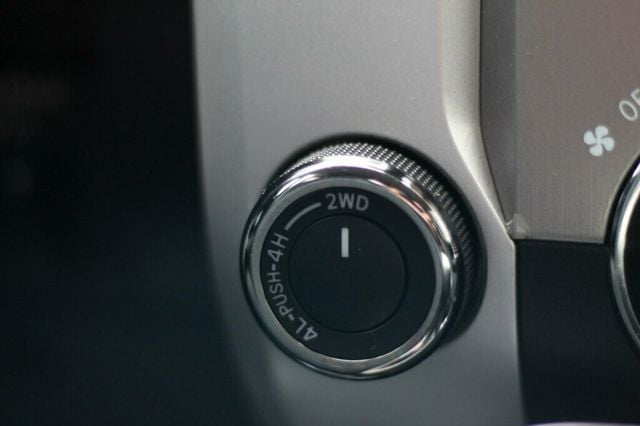 2018 Toyota Tundra ONE OWNER W/ TRD SPORT NAVIGATION NEW TIRES, 20" XD WHEELS - 22947062 - 16