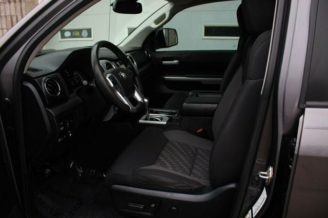 2018 Toyota Tundra ONE OWNER W/ TRD SPORT NAVIGATION NEW TIRES, 20" XD WHEELS - 22947062 - 25