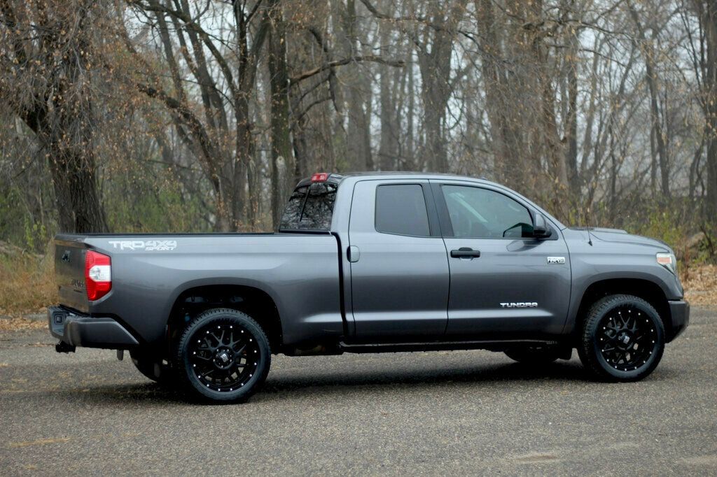 2018 Toyota Tundra TRD photo 3