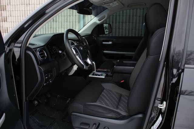 2018 Toyota Tundra ON SALE SR5 CREWMAX TRD OFF ROAD PKG, PREMIUM AUDIO W/ NAVI - 22952698 - 22