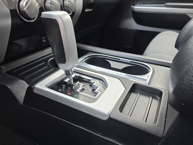 2018 Toyota Tundra SR5 - 22993317 - 17