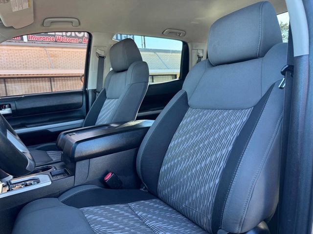 2018 Toyota Tundra SR5 4x2 4dr CrewMax Cab Pickup SB (4.6L V8) - 22986264 - 9