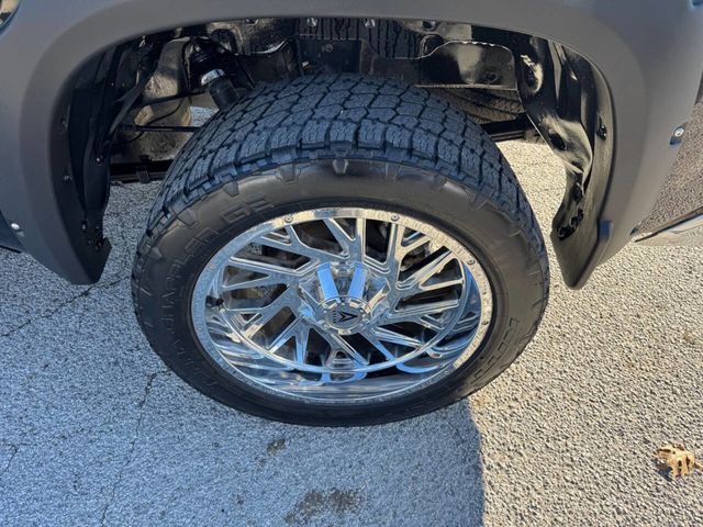 2018 Toyota Tundra SR5 4x2 4dr CrewMax Cab Pickup SB (4.6L V8) - 22986264 - 23