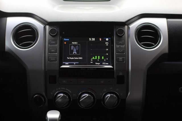 2018 Toyota Tundra SR5 CREWMAX TRD OFF ROAD PKG, PREMIUM AUDIO W/ NAVI - 22952698 - 11