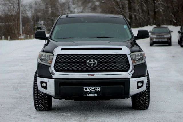 2018 Toyota Tundra SR5 CREWMAX TRD OFF ROAD PKG, PREMIUM AUDIO W/ NAVI - 22952698 - 3