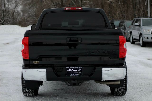 2018 Toyota Tundra SR5 CREWMAX TRD OFF ROAD PKG, PREMIUM AUDIO W/ NAVI - 22952698 - 4