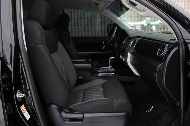 2018 Toyota Tundra SR5 CREWMAX TRD OFF ROAD PKG, PREMIUM AUDIO W/ NAVI - 22952698 - 6