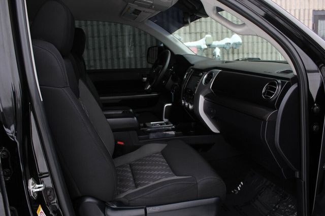 2018 Toyota Tundra SR5 CREWMAX TRD OFF ROAD PKG, PREMIUM AUDIO W/ NAVI - 22952698 - 7