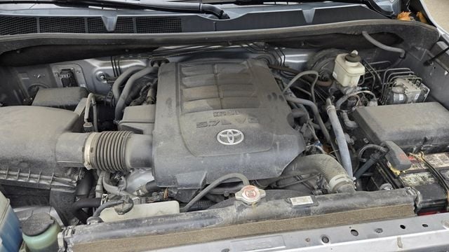 2018 Toyota Tundra SR5 Upgrade Package - 22937385 - 14