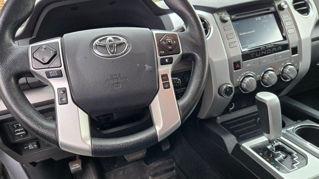 2018 Toyota Tundra SR5 Upgrade Package - 22937385 - 18