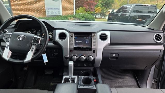 2018 Toyota Tundra SR5 Upgrade Package - 22937385 - 25