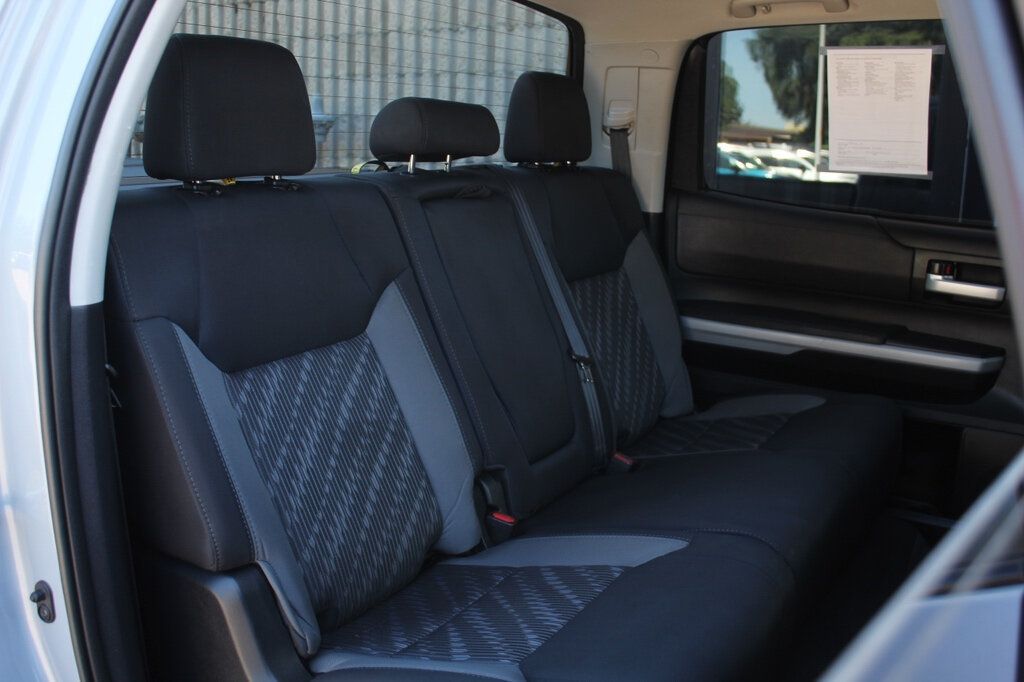 2018 Toyota Tundra SR5 TRD photo 11