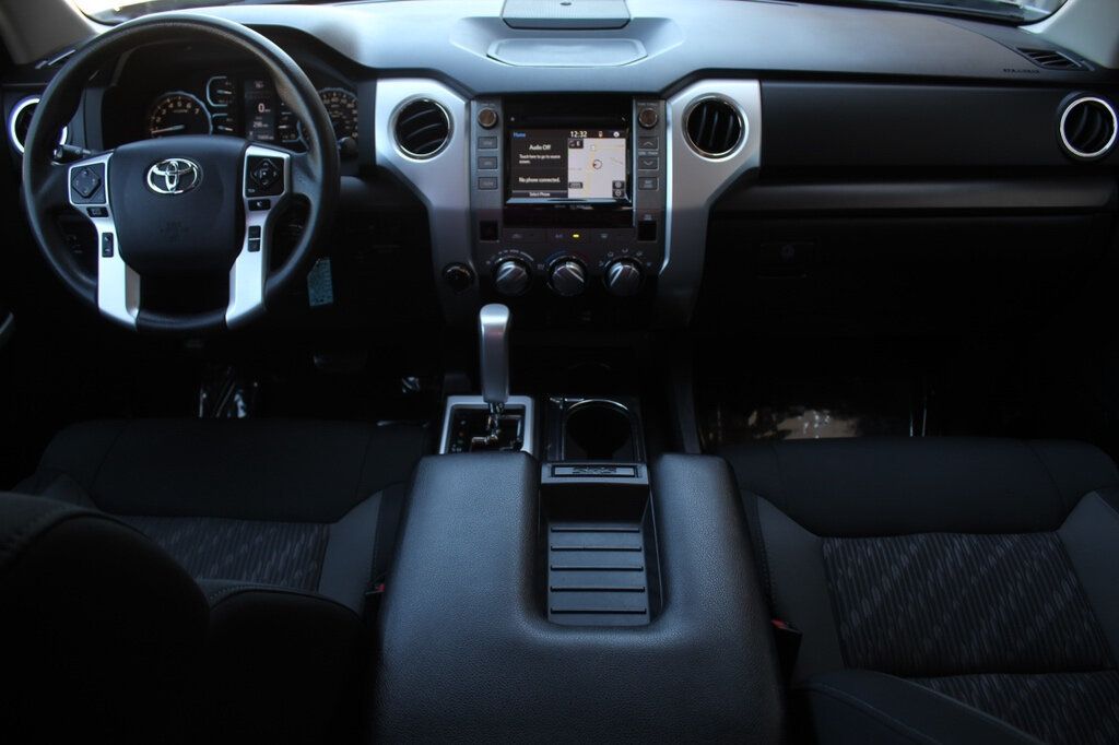 2018 Toyota Tundra SR5 TRD photo 12
