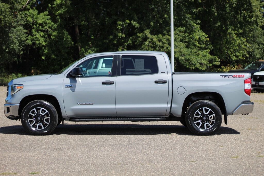 2018 Toyota Tundra SR5 TRD photo 17