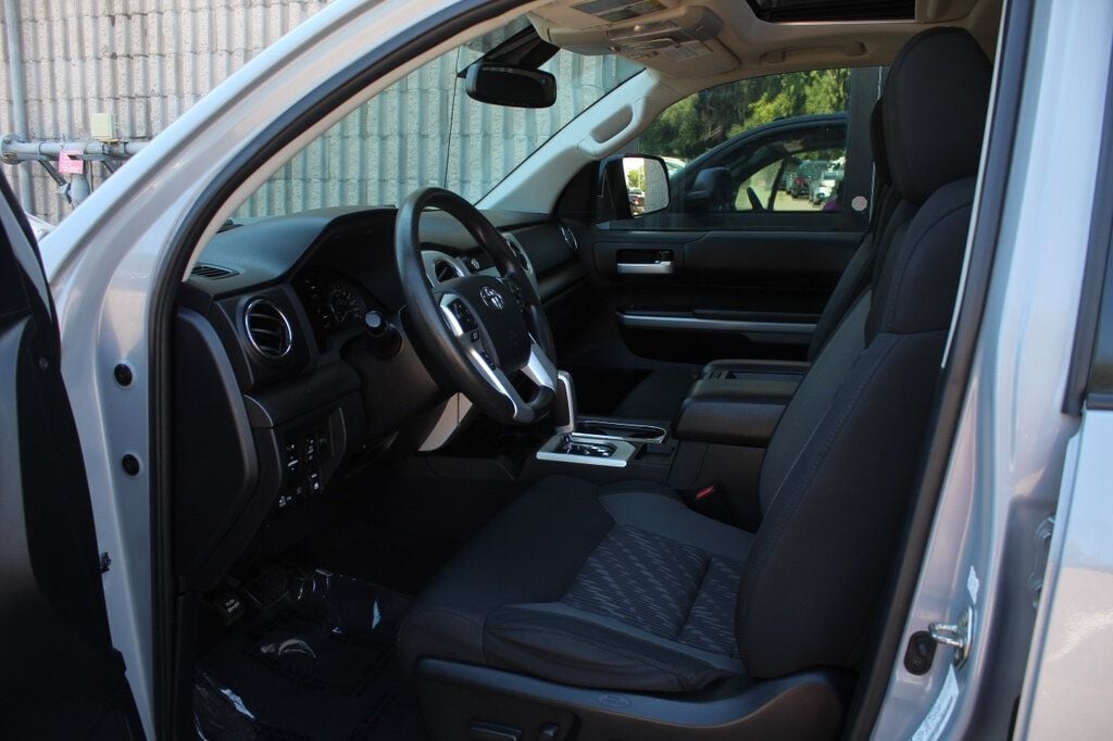 2018 Toyota Tundra SR5 TRD photo 23