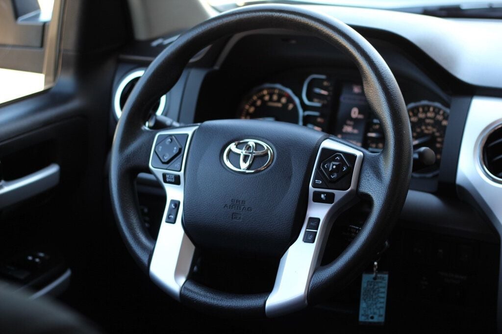 2018 Toyota Tundra SR5 TRD photo 26