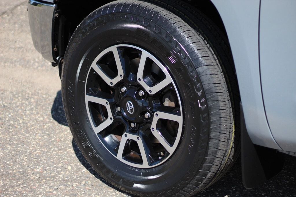 2018 Toyota Tundra SR5 TRD photo 30