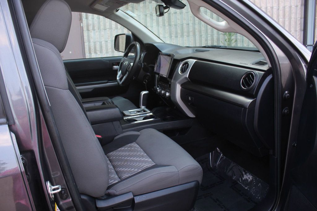 2018 Toyota Tundra TRD SR5 photo 10