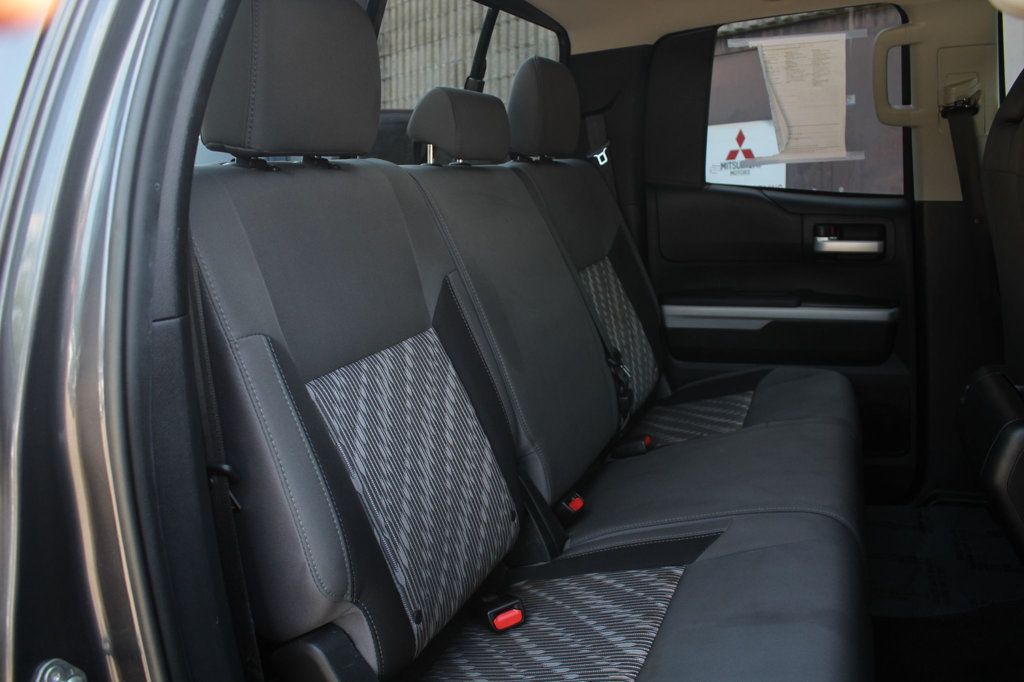 2018 Toyota Tundra TRD SR5 photo 11