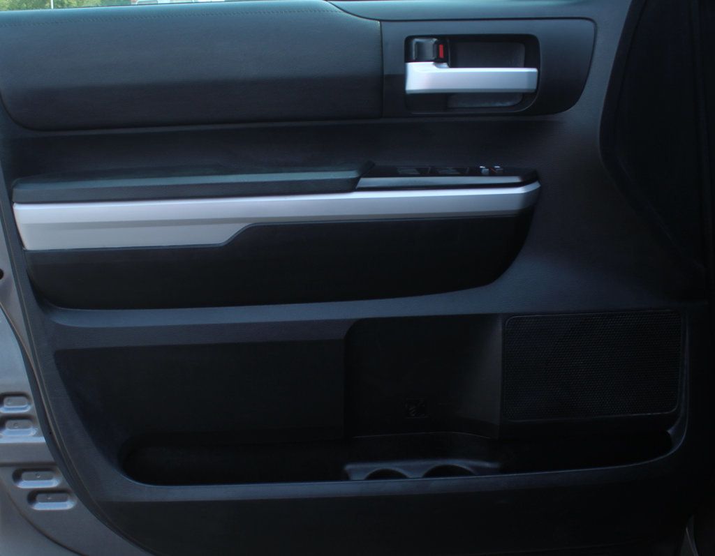 2018 Toyota Tundra TRD SR5 photo 20