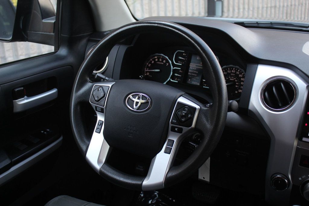 2018 Toyota Tundra TRD SR5 photo 26