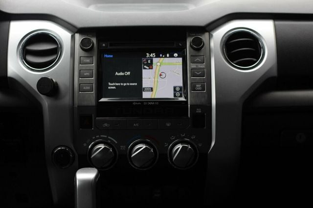 2018 Toyota Tundra TRD OFF ROAD PREMIUM AUDIO/NAVIGATION WITH NEW DUELER TIRES - 22979014 - 12