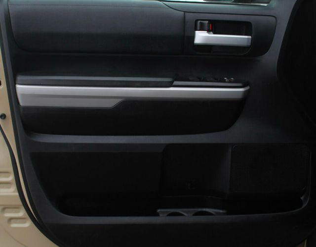 2018 Toyota Tundra TRD OFF ROAD PREMIUM AUDIO/NAVIGATION WITH NEW DUELER TIRES - 22979014 - 18