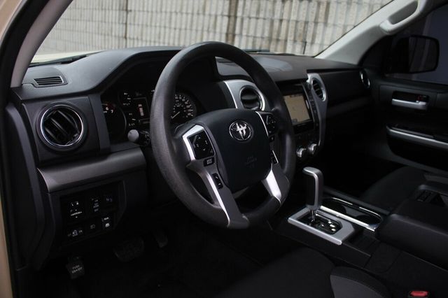 2018 Toyota Tundra TRD OFF ROAD PREMIUM AUDIO/NAVIGATION WITH NEW DUELER TIRES - 22979014 - 23