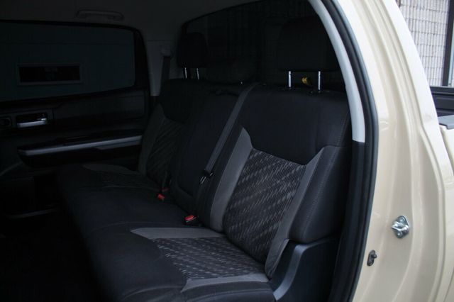 2018 Toyota Tundra TRD OFF ROAD PREMIUM AUDIO/NAVIGATION WITH NEW DUELER TIRES - 22979014 - 26